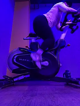 Pretty  Milf online show from March 2026 03:08:02 PM