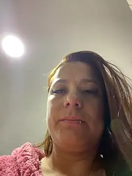 Pretty  Milf online show from April 2026 10:18:02 AM