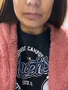 Pretty  Milf online show from February 2026 09:53:02 AM