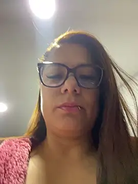 Pretty  Milf online show from April 2026 09:24:01 AM