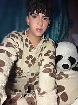 Nick Twink online show from February 2026 04:56:02 AM