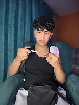 Nick Twink online show from February 2026 04:45:01 AM