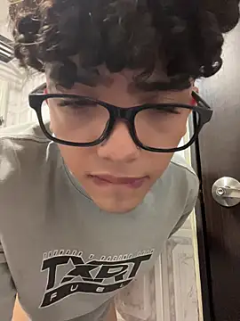 Nick Twink online show from February 2026 02:53:01 AM