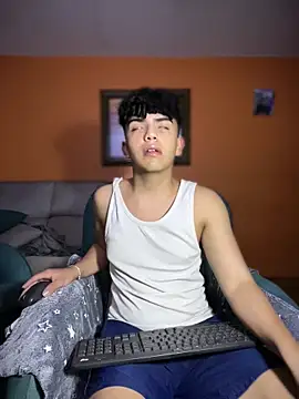 Nick Twink online show from February 2026 03:51:02 AM