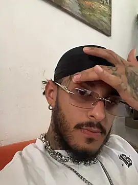 liyamjunior online show from February 2026 05:04:02 PM