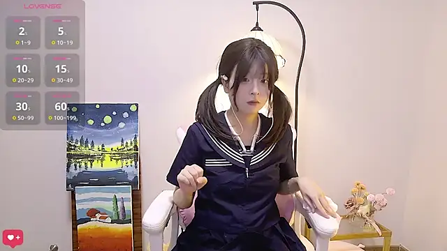 Qiqiiii-05 online show from June 2026 02:11:02 PM