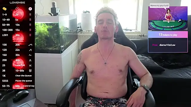 Rayzel White online show from May 2026 12:55:02 PM