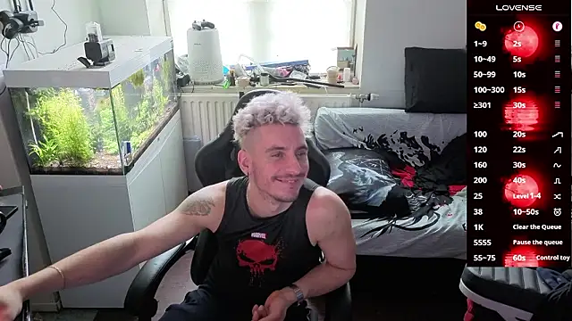 Rayzel White online show from March 2026 01:26:02 PM