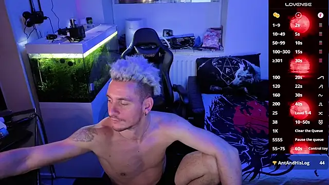 Rayzel White online show from February 2026 02:12:01 AM