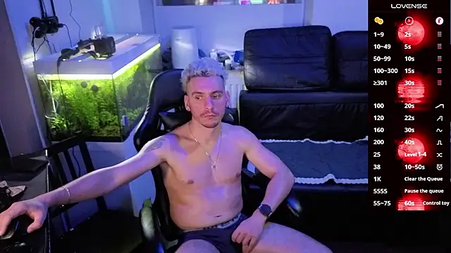 Rayzel White online show from February 2026 12:00:01 AM