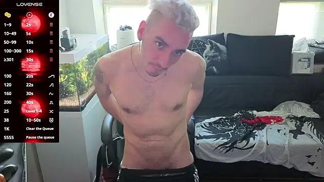 Rayzel White online show from April 2026 02:25:01 PM