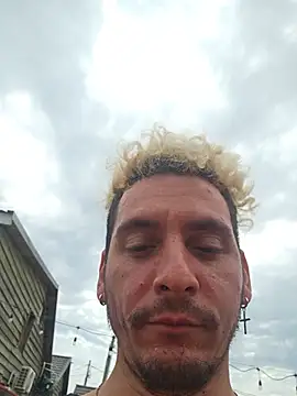 Rayzel White online show from July 2026 09:38:02 AM