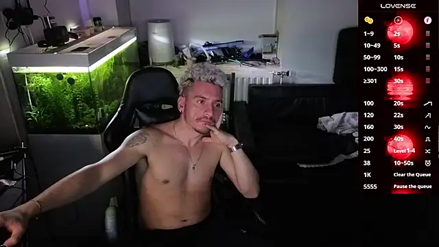 Rayzel White online show from February 2026 10:50:01 PM