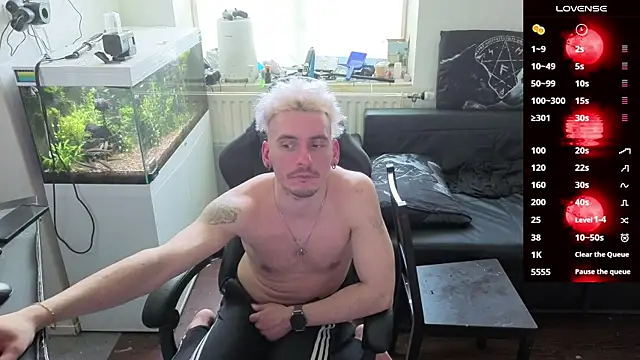 Rayzel White online show from April 2026 11:44:02 AM