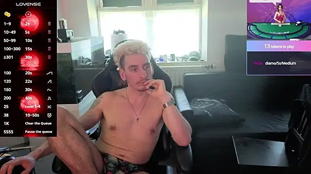 Rayzel White online show from June 2026 02:12:02 PM