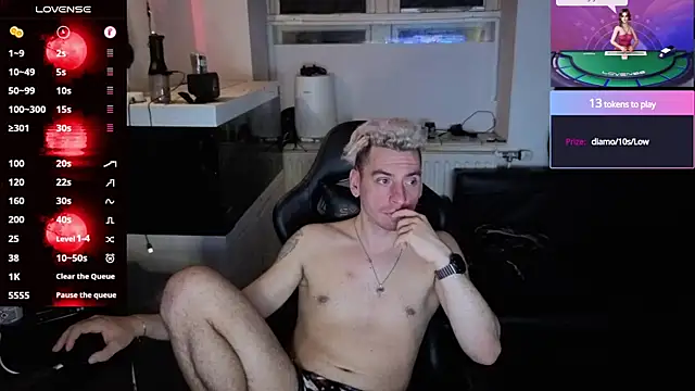 Rayzel White online show from May 2026 10:48:01 PM