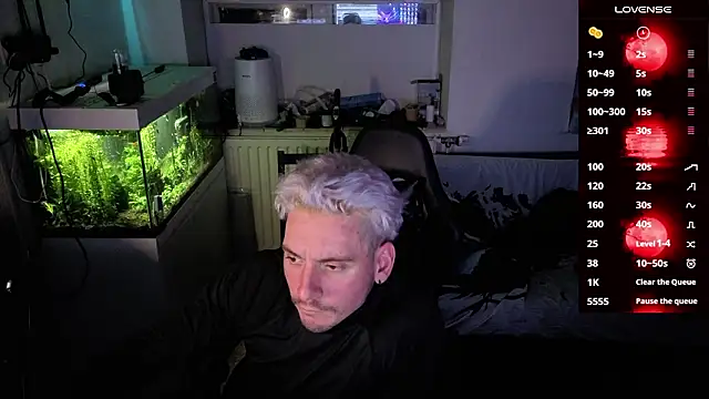 Rayzel White online show from March 2026 10:36:01 PM