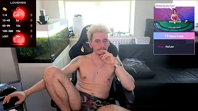 Rayzel White online show from June 2026 12:22:01 PM