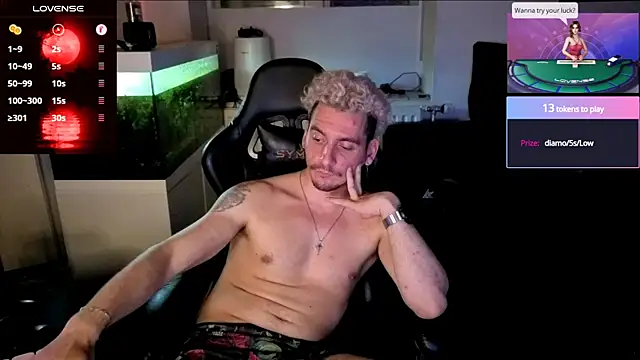 Rayzel White online show from June 2026 11:15:01 PM