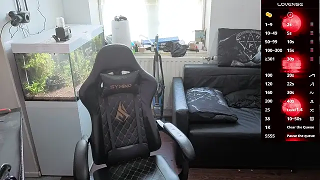 Rayzel White online show from March 2026 03:46:01 PM