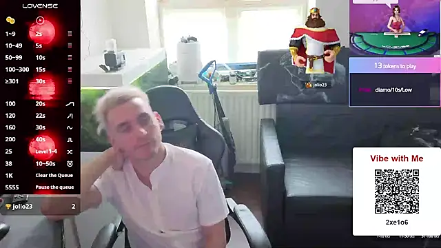 Rayzel White online show from May 2026 04:12:02 PM