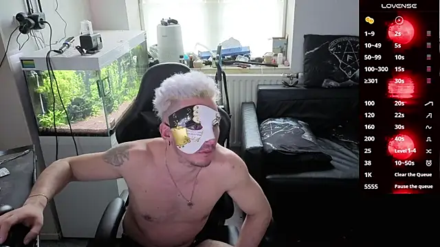 Rayzel White online show from March 2026 03:12:02 PM