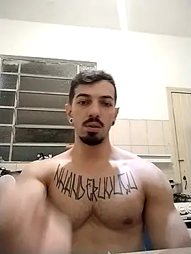 LuigiBoni online show from January 2026 01:42:01 AM