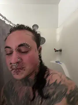 VeraVendetta online show from February 2026 07:03:01 PM