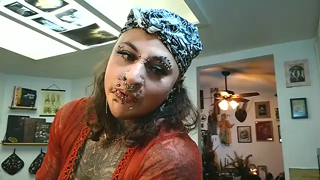 VeraVendetta online show from February 2026 08:30:01 AM