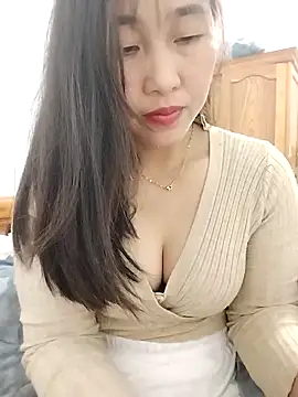 Snapshot of MaiNgoc_sexy chatting on February 2026 06:33:02 AM MaiNgoc sexy online show from February 2026 06:33:02 AM