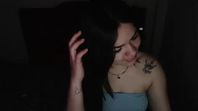 Loriiiany online show from March 2026 01:37:01 PM