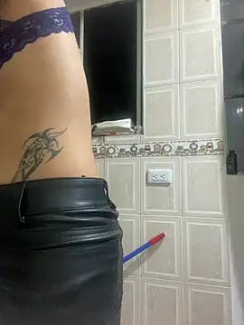 ivy-777 online show from February 2026 10:44:02 AM