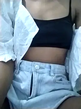 Lisa xx2 online show from March 2026 11:27:02 PM