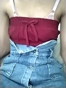 Lisa xx2 online show from February 2026 12:07:01 PM