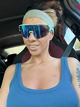 tastemecaroline online show from April 2026 06:53:02 PM