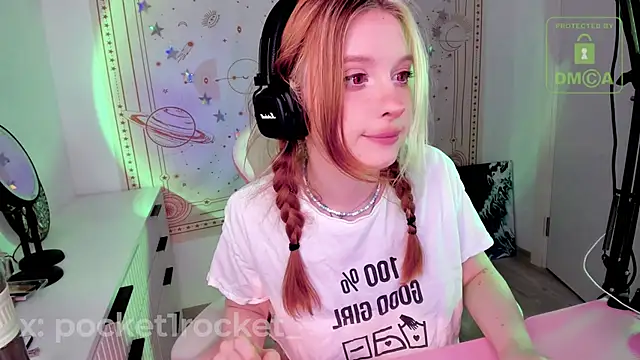  PocketRocket  online show from May 2026 12:05:02 AM