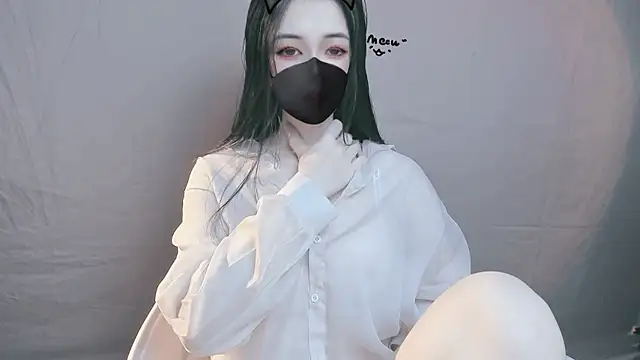 Fushui618 online show from January 2026 12:42:01 PM