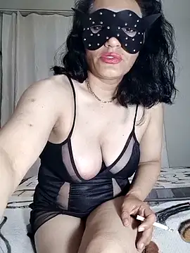 Karanfilim online show from May 2026 10:53:02 PM