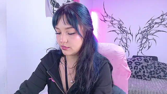 dollmeow online show from March 2026 11:42:01 PM