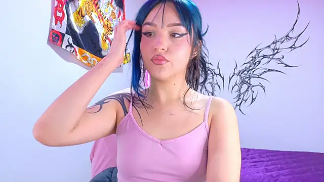 Snapshot of dollmeow chatting on February 2026 11:00:02 PM dollmeow online show from February 2026 11:00:02 PM