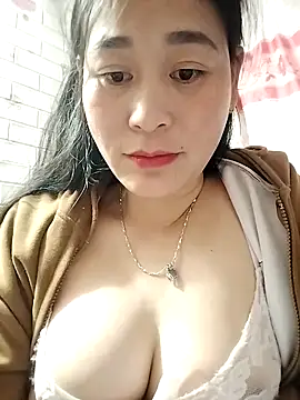 NgocLinh 69 online show from February 2026 12:10:02 AM