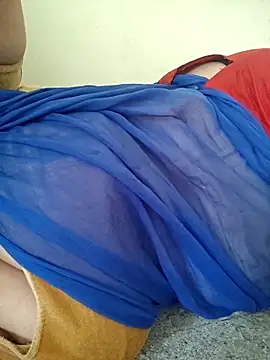 Snapshot of TamilDreamgirl08 chatting on April 2026 04:49:01 AM TamilDreamgirl08 online show from April 2026 04:49:01 AM