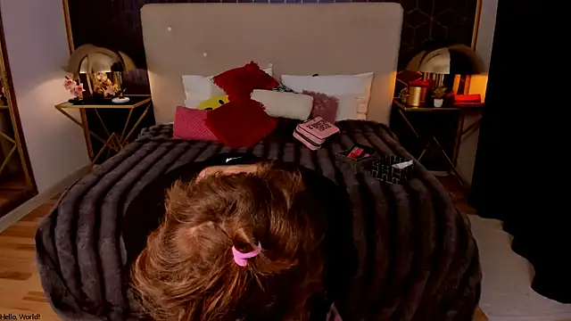 Snapshot of GingerWixxx chatting on February 2026 04:48:01 AM GingerWixxx online show from February 2026 04:48:01 AM