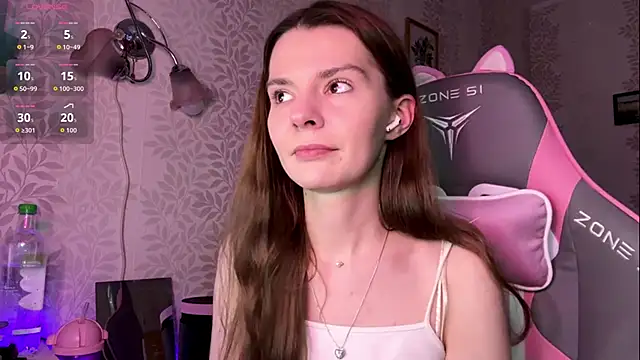 Snapshot of LavondaDeleston chatting on February 2026 09:59:02 PM LavondaDeleston online show from February 2026 09:59:02 PM