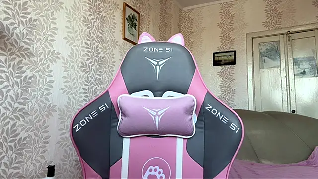 Snapshot of LavondaDeleston chatting on February 2026 12:03:02 PM LavondaDeleston online show from February 2026 12:03:02 PM