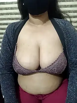 Sexy risu online show from February 2026 03:01:01 PM