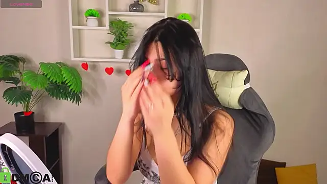 Leslie Wholsh online show from February 2026 01:05:02 AM