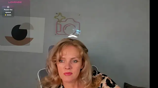 Victoria Nelson online show from May 2026 01:25:01 AM