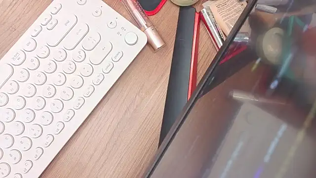 Sweet M1la online show from February 2026 11:17:01 AM