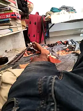 Hottlund6 online show from March 2026 05:30:02 AM
